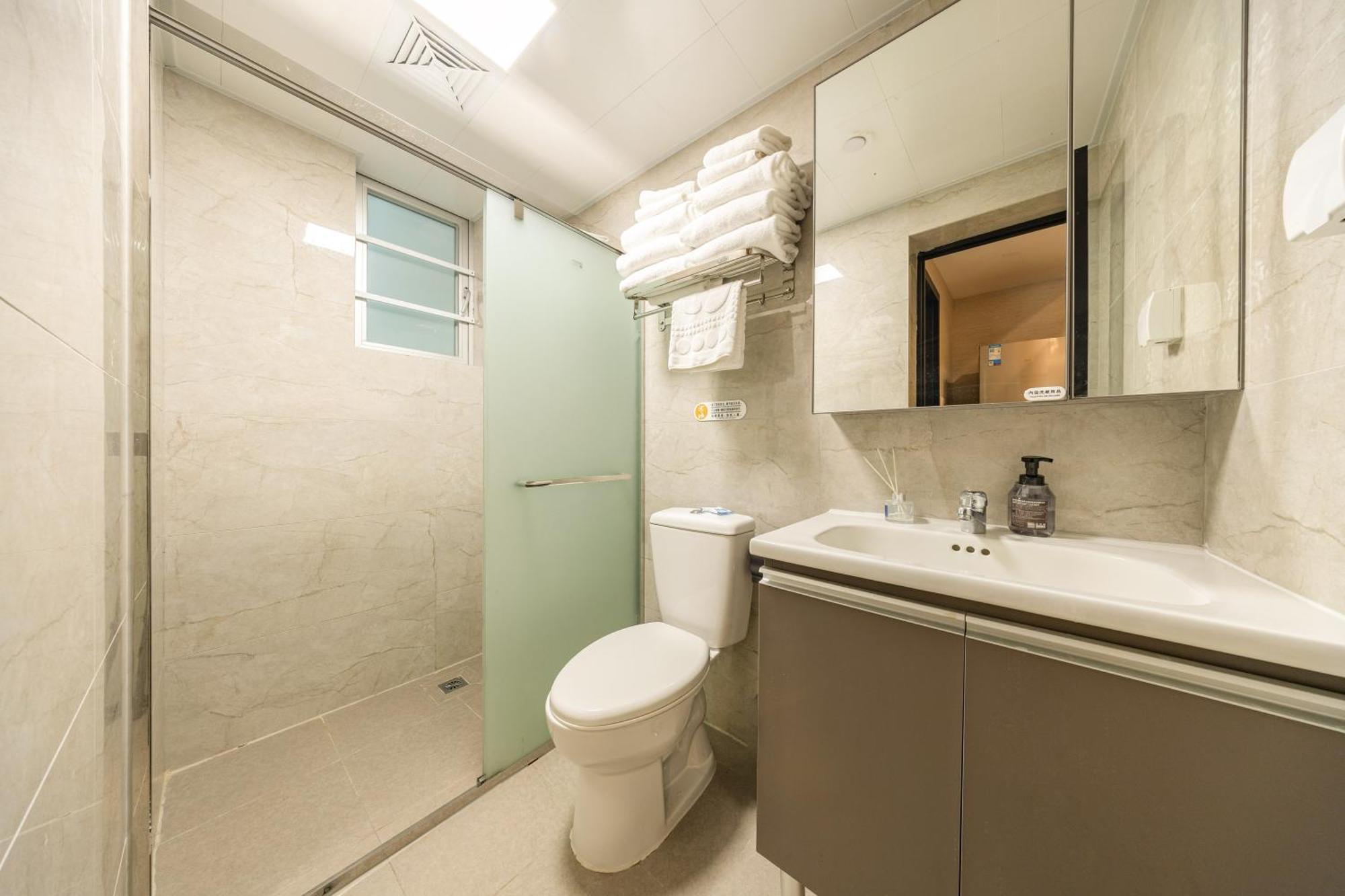 Boruisi Video And Audio Light House - Shenzhen Convention And Exhibition Center Gangxia Metro Station Aparthotel Bagian luar foto