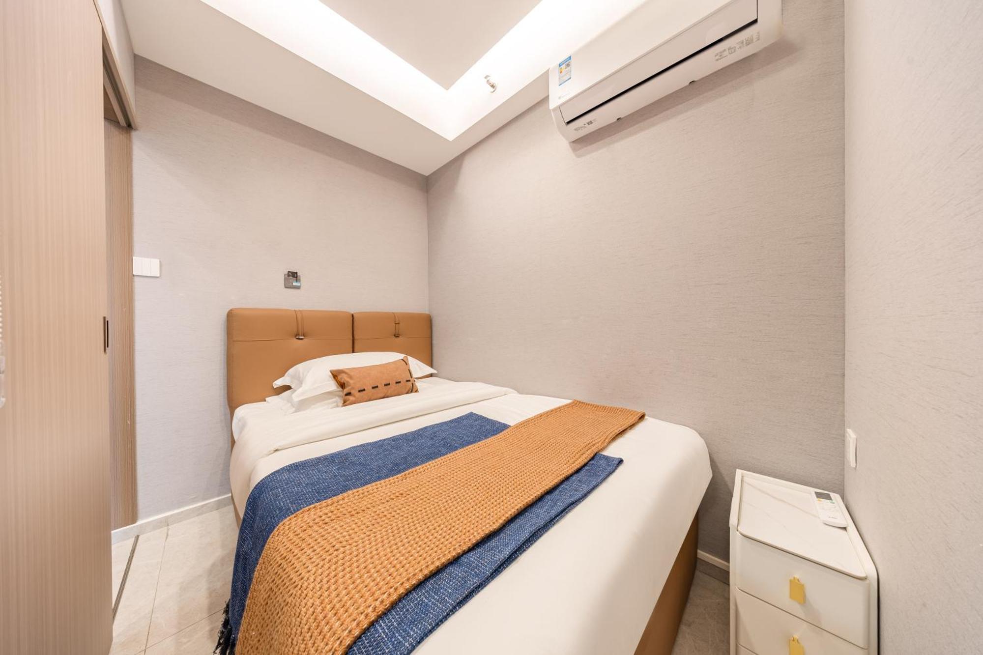 Boruisi Video And Audio Light House - Shenzhen Convention And Exhibition Center Gangxia Metro Station Aparthotel Bagian luar foto