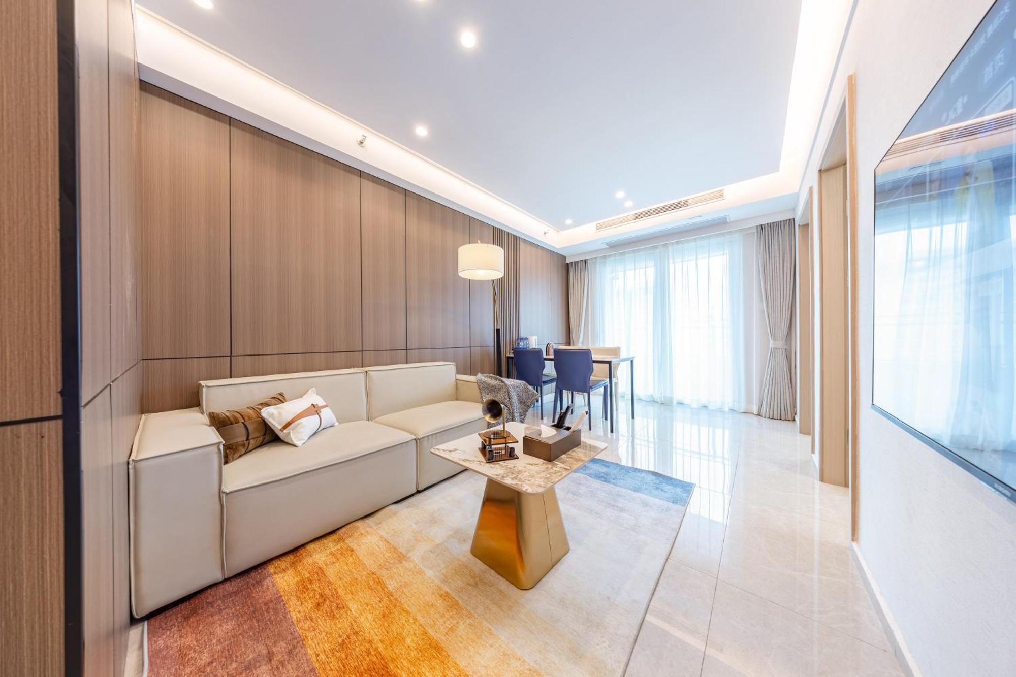 Boruisi Video And Audio Light House - Shenzhen Convention And Exhibition Center Gangxia Metro Station Aparthotel Bagian luar foto
