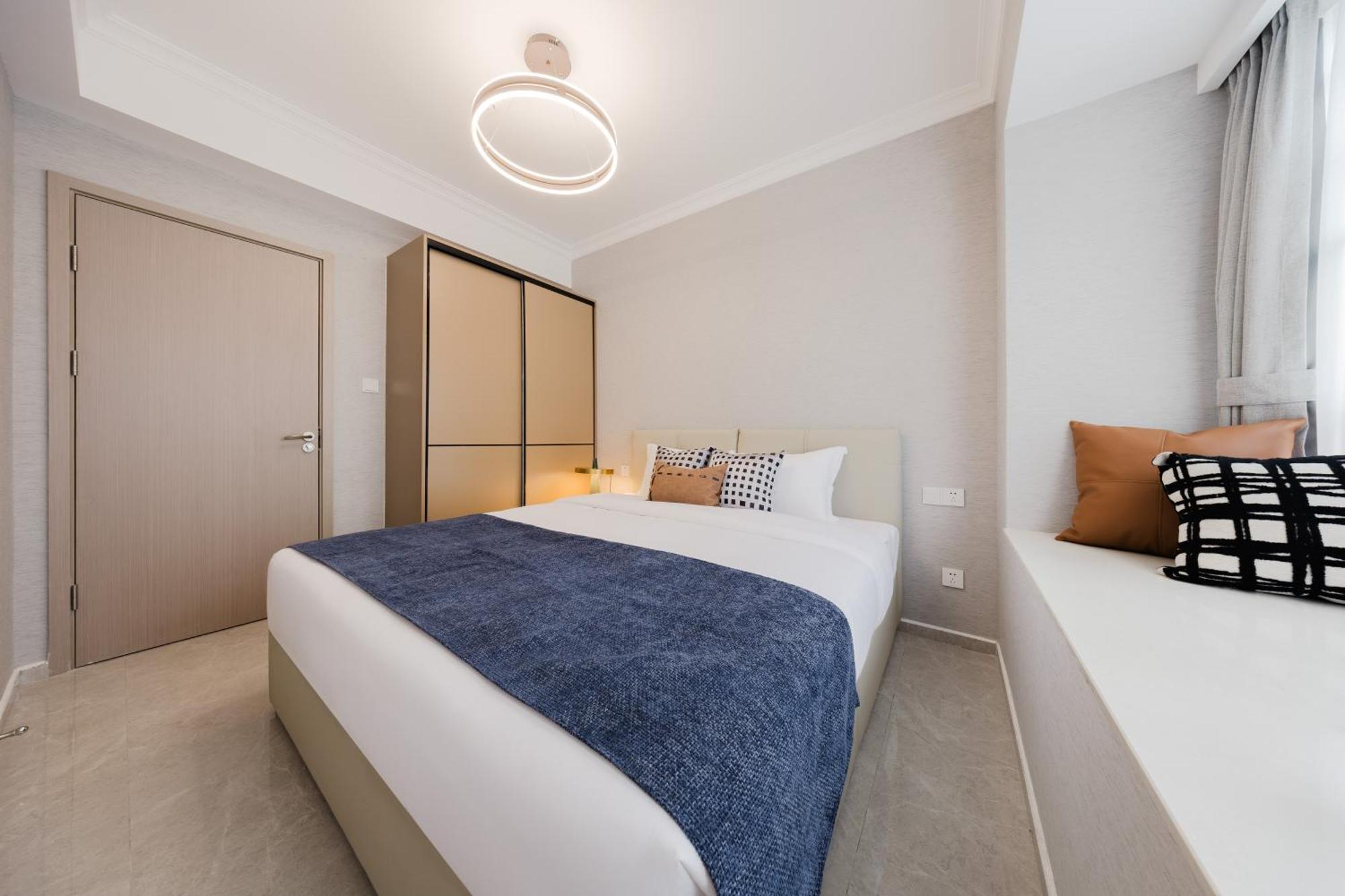 Boruisi Video And Audio Light House - Shenzhen Convention And Exhibition Center Gangxia Metro Station Aparthotel Bagian luar foto