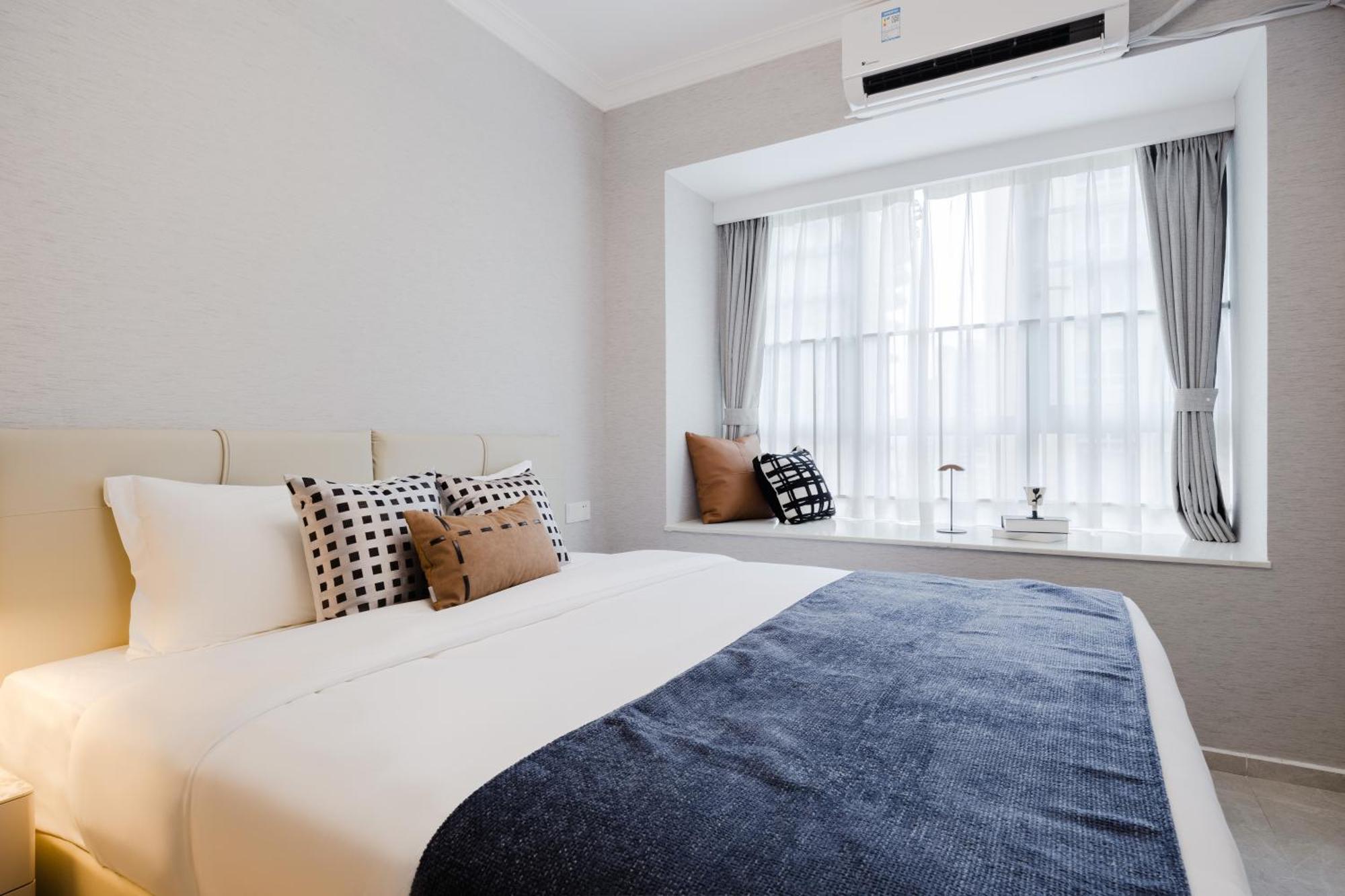 Boruisi Video And Audio Light House - Shenzhen Convention And Exhibition Center Gangxia Metro Station Aparthotel Bagian luar foto