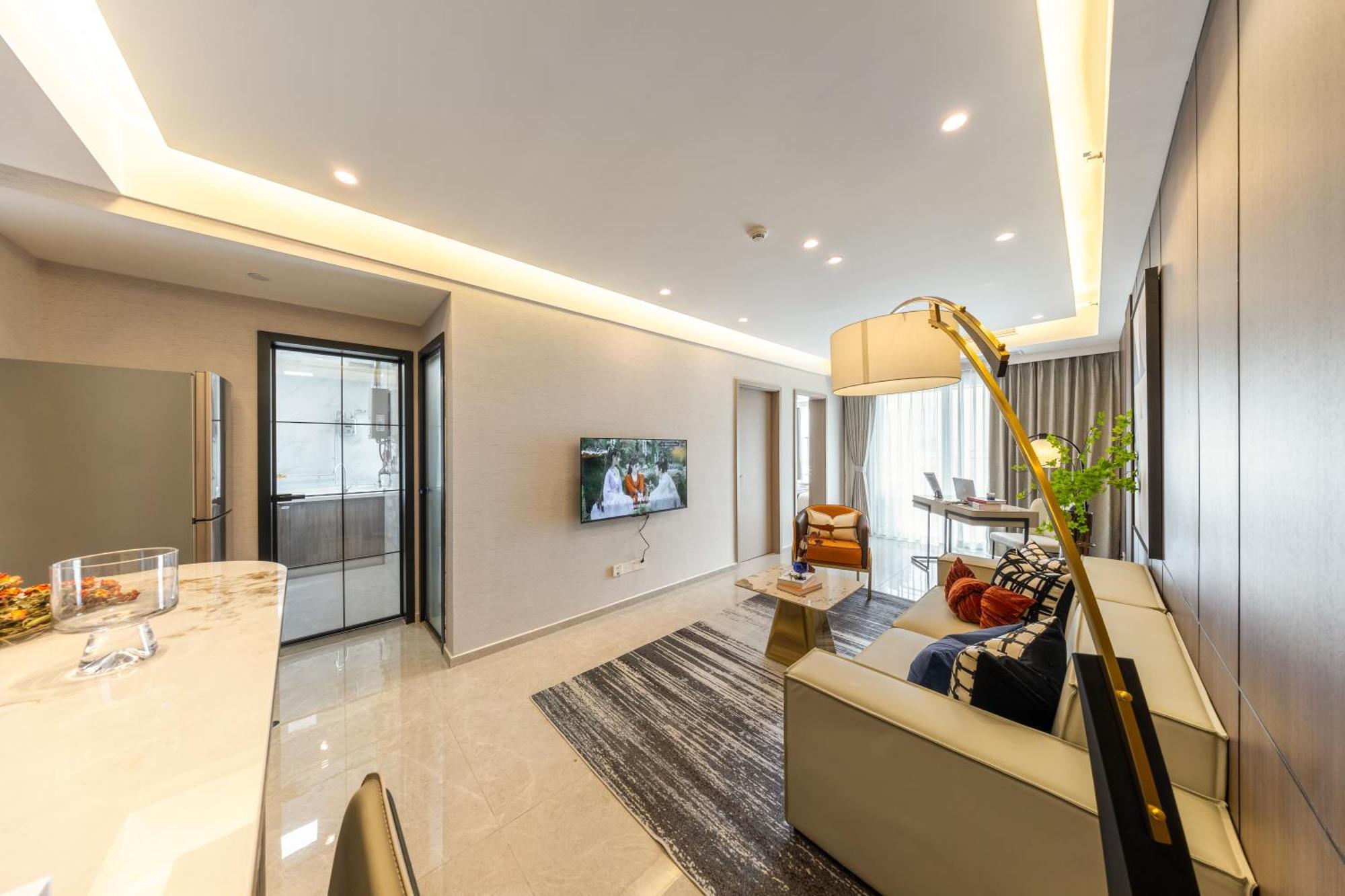 Boruisi Video And Audio Light House - Shenzhen Convention And Exhibition Center Gangxia Metro Station Aparthotel Bagian luar foto