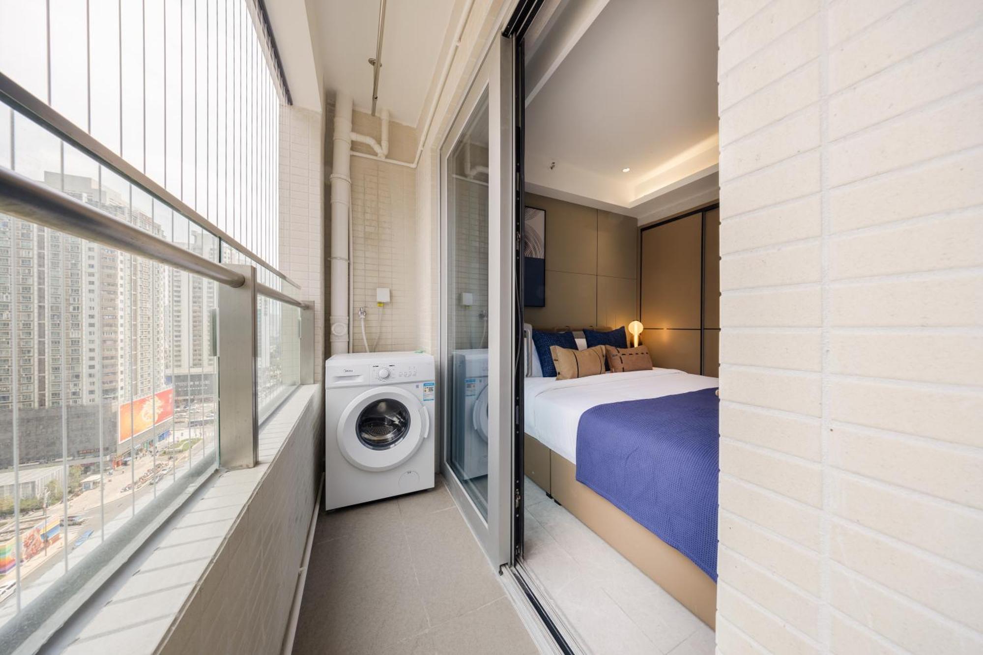 Boruisi Video And Audio Light House - Shenzhen Convention And Exhibition Center Gangxia Metro Station Aparthotel Bagian luar foto