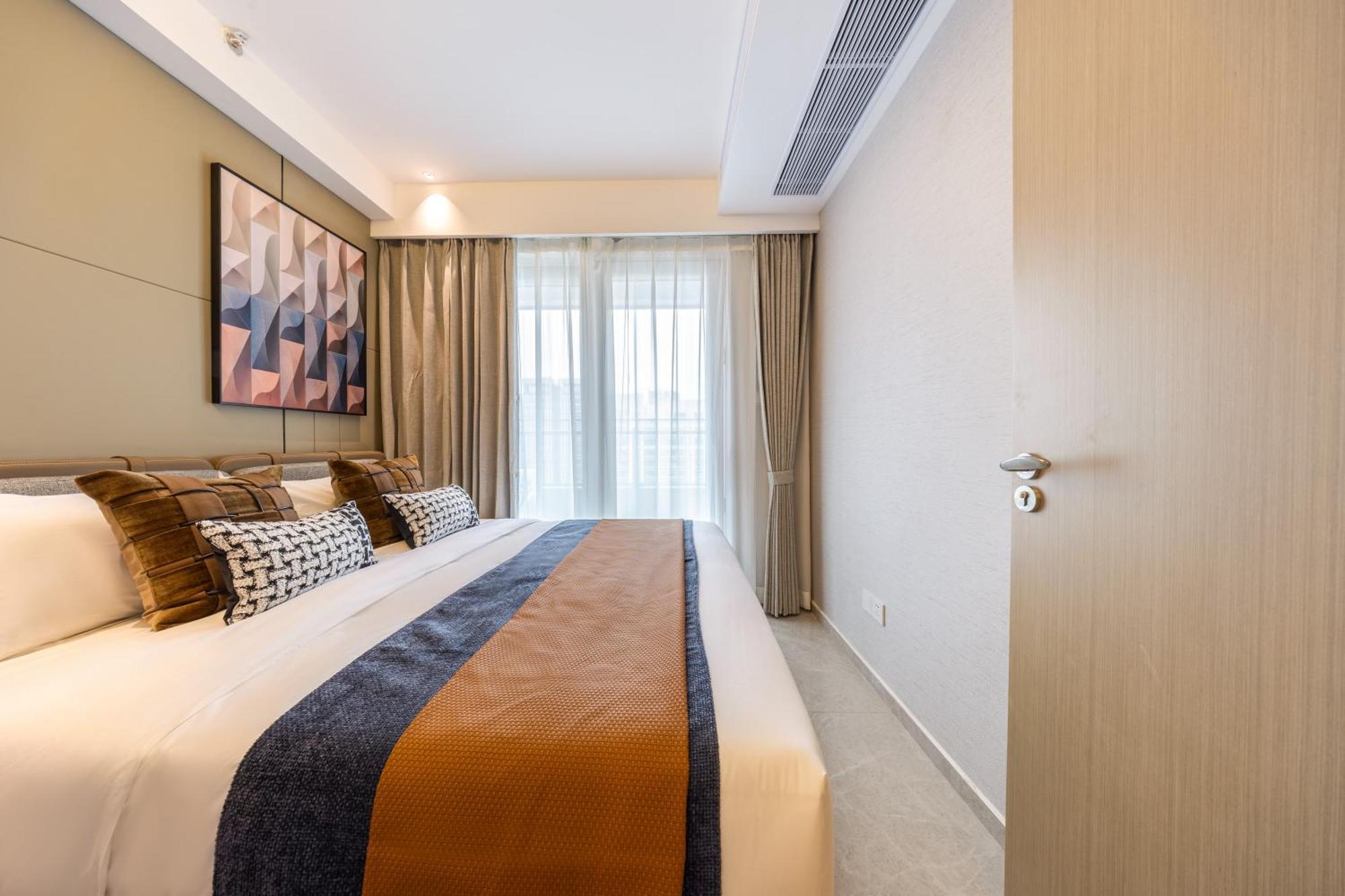 Boruisi Video And Audio Light House - Shenzhen Convention And Exhibition Center Gangxia Metro Station Aparthotel Bagian luar foto