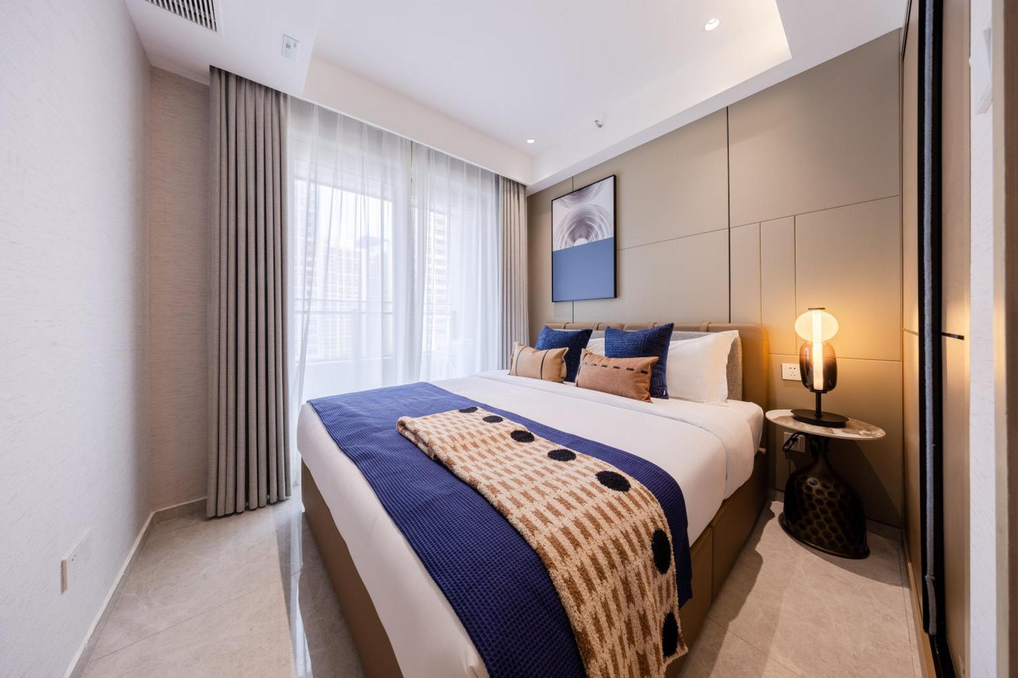 Boruisi Video And Audio Light House - Shenzhen Convention And Exhibition Center Gangxia Metro Station Aparthotel Bagian luar foto