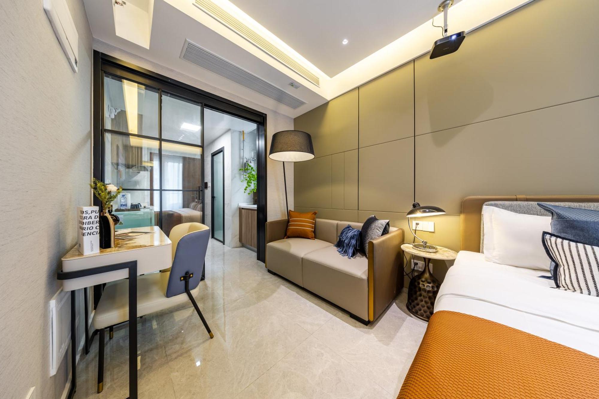 Boruisi Video And Audio Light House - Shenzhen Convention And Exhibition Center Gangxia Metro Station Aparthotel Bagian luar foto