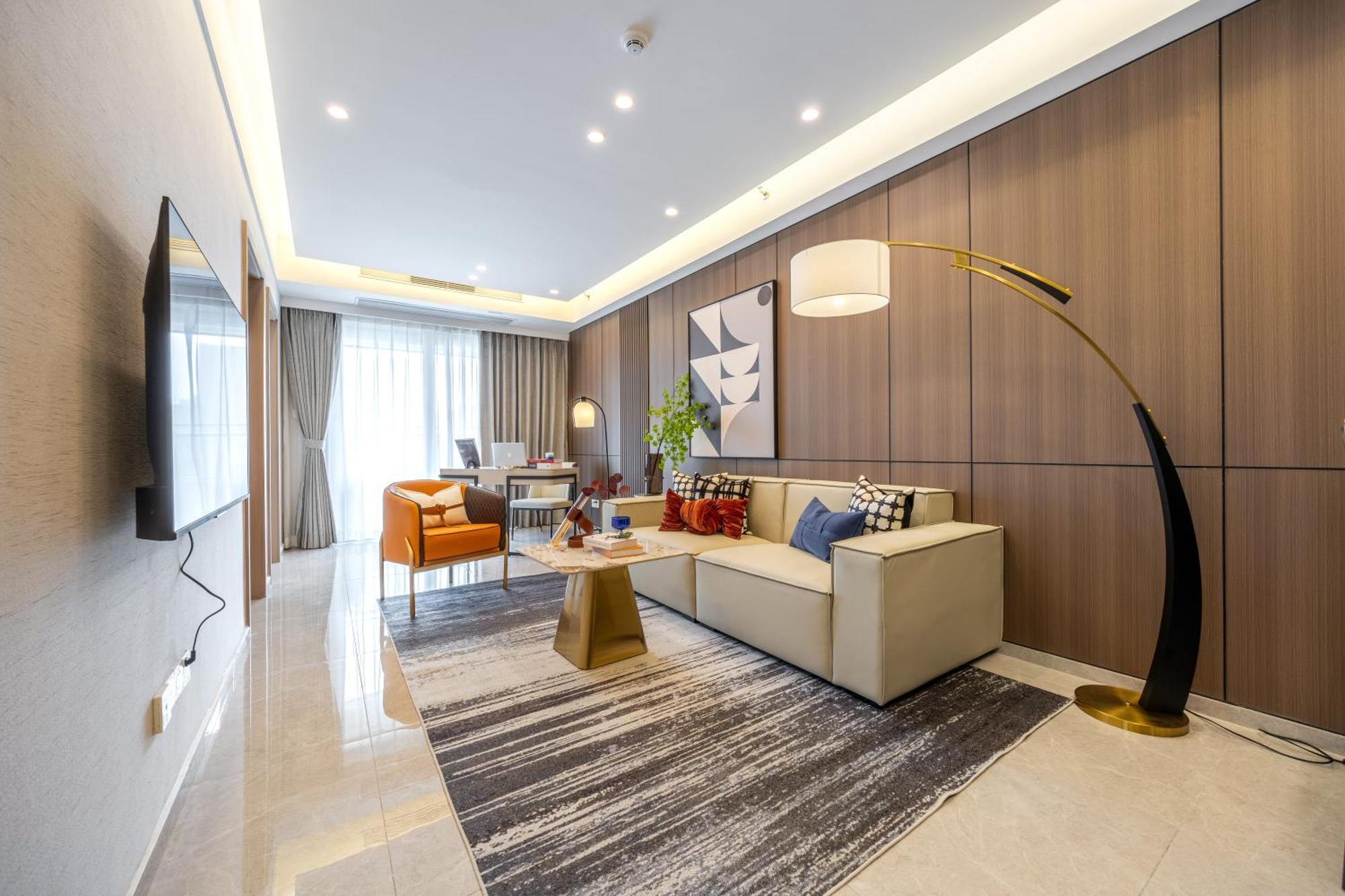 Boruisi Video And Audio Light House - Shenzhen Convention And Exhibition Center Gangxia Metro Station Aparthotel Bagian luar foto